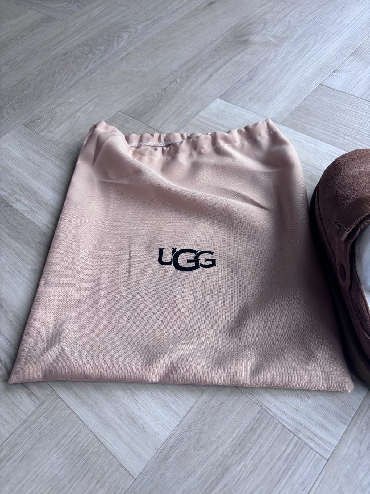 UGG  Goldenstar Clog Chestnut, maat 37/38, UGG, Bruin, Nieuw, Ophalen of Verzenden