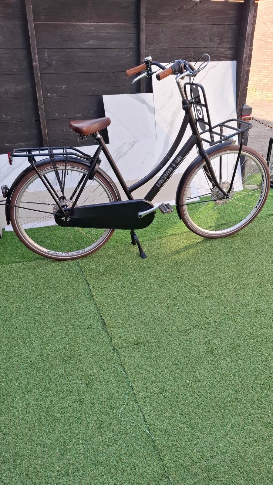 Cortina u4 transportfiets 28 inch, Fietsen en Brommers, Fietsen | Dames | Damesfietsen, Versnellingen, 56 cm of meer, Zo goed als nieuw
