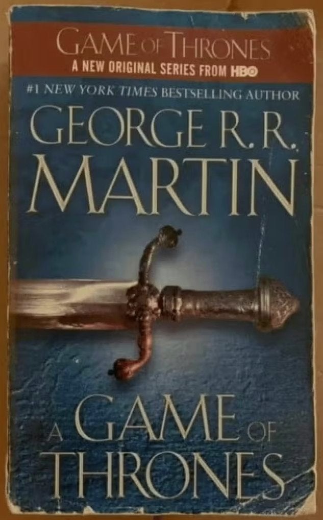 A game of thrones; George RR Martin; ISBN 9780553573404, Boeken, Ophalen of Verzenden, Gelezen, Fictie