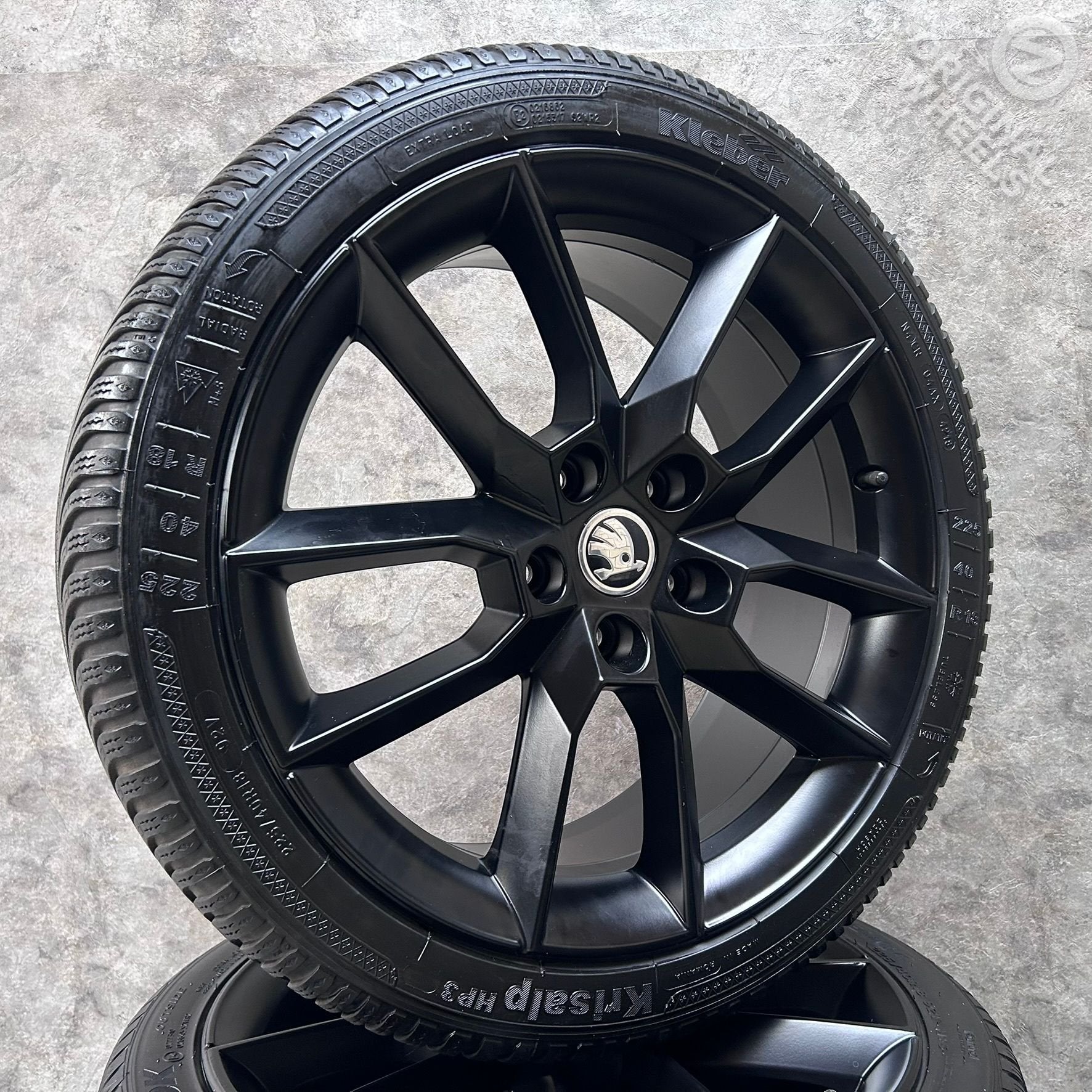 18 inch originele velgen + winterbanden Skoda Octavia, Auto-onderdelen, 18 inch, Gebruikt, -, -