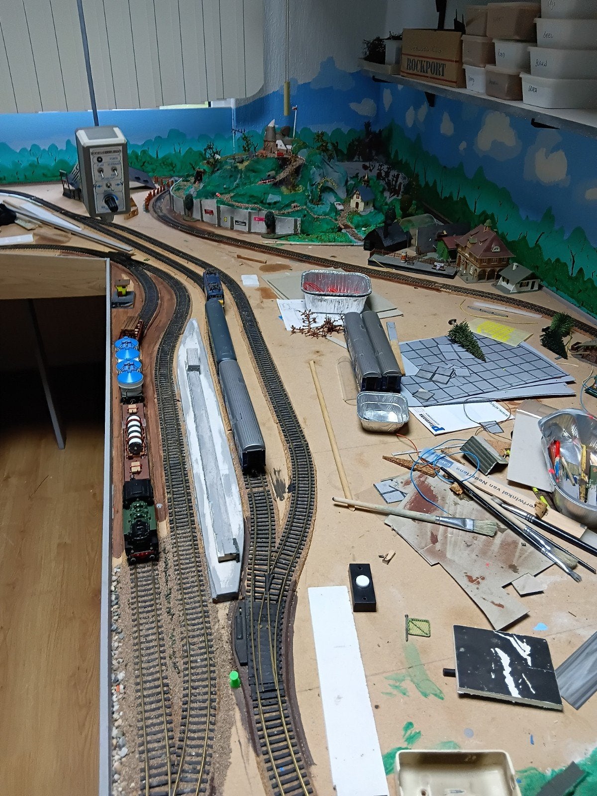Complete modelbaan ter overname aangeboden., Eén persoon
