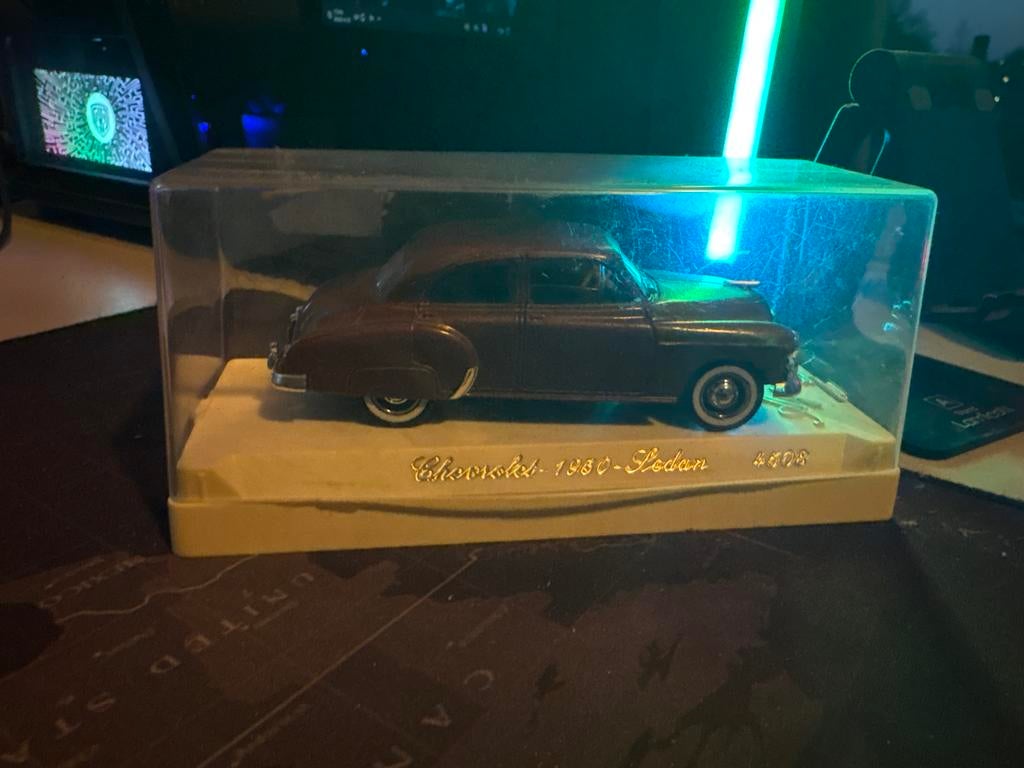 Chevrolet 1950 Sedan modelauto, Ophalen of Verzenden, Gebruikt, Auto