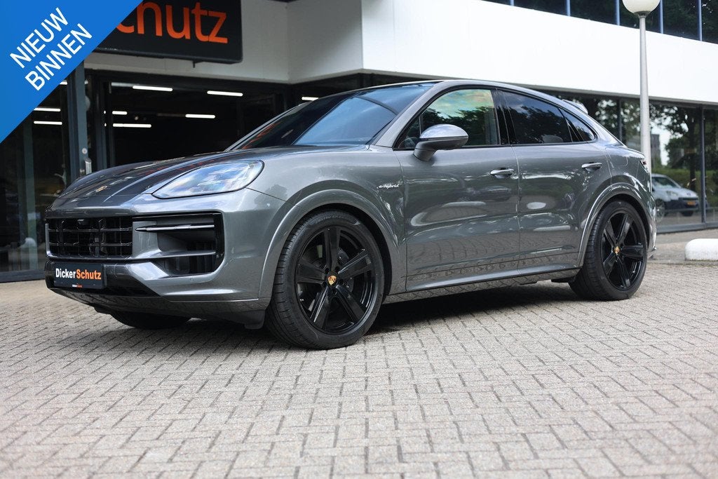 Porsche Cayenne Coupé E-Hybrid Coupé SportDesign | Trekhaa, Auto's, Porsche, Automaat, Zwart, 2995 cc, 4 stoelen