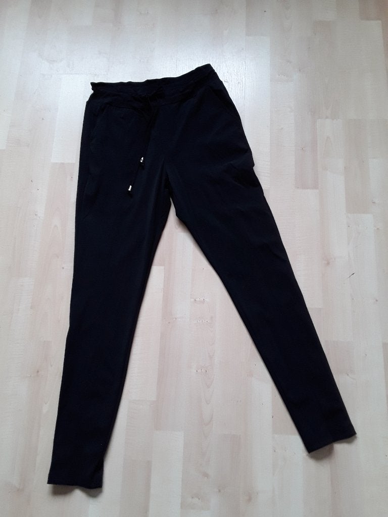 Mi Piace zwarte broek mt M, Maat 38/40 (M), Mi Piace, Verzenden, Zwart