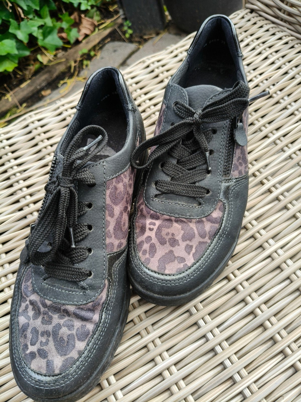 Luftpolster Dames Sneakers Zwart met Panterprint - Maat 39, Kleding | Dames, Ophalen, Luftpolster, Zwart, Sneakers of Gympen