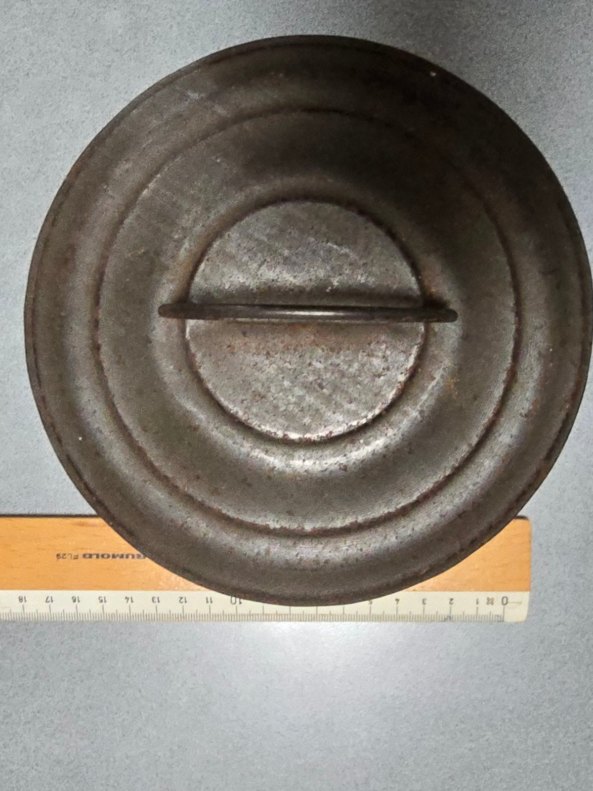 Antieke metalen bakvorm met deksel, Ophalen of Verzenden