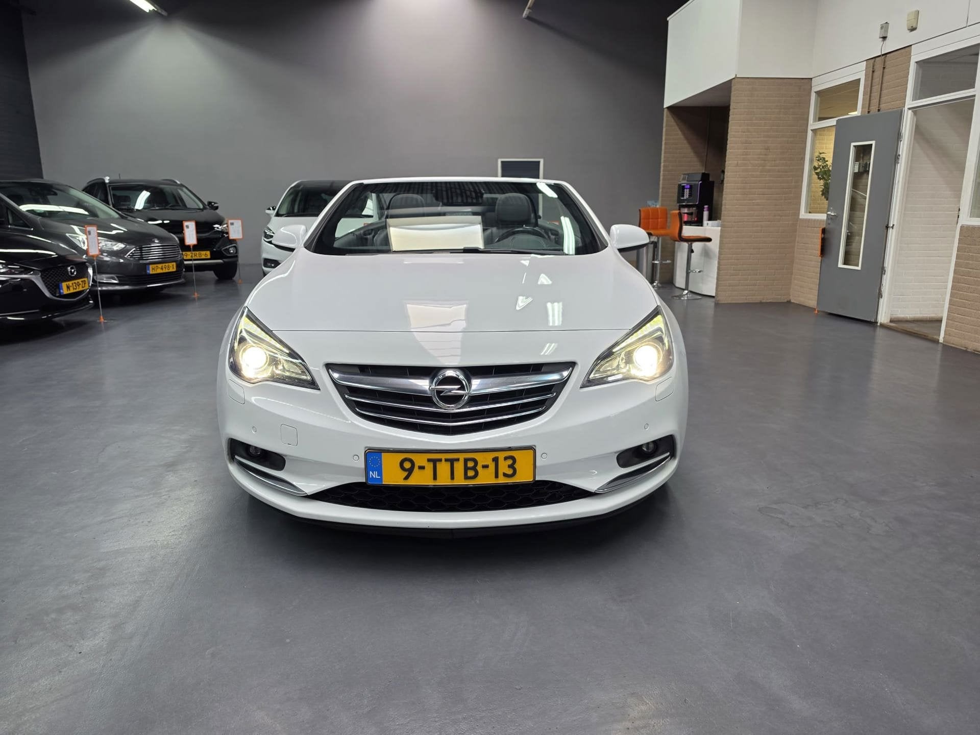 Opel Cascada