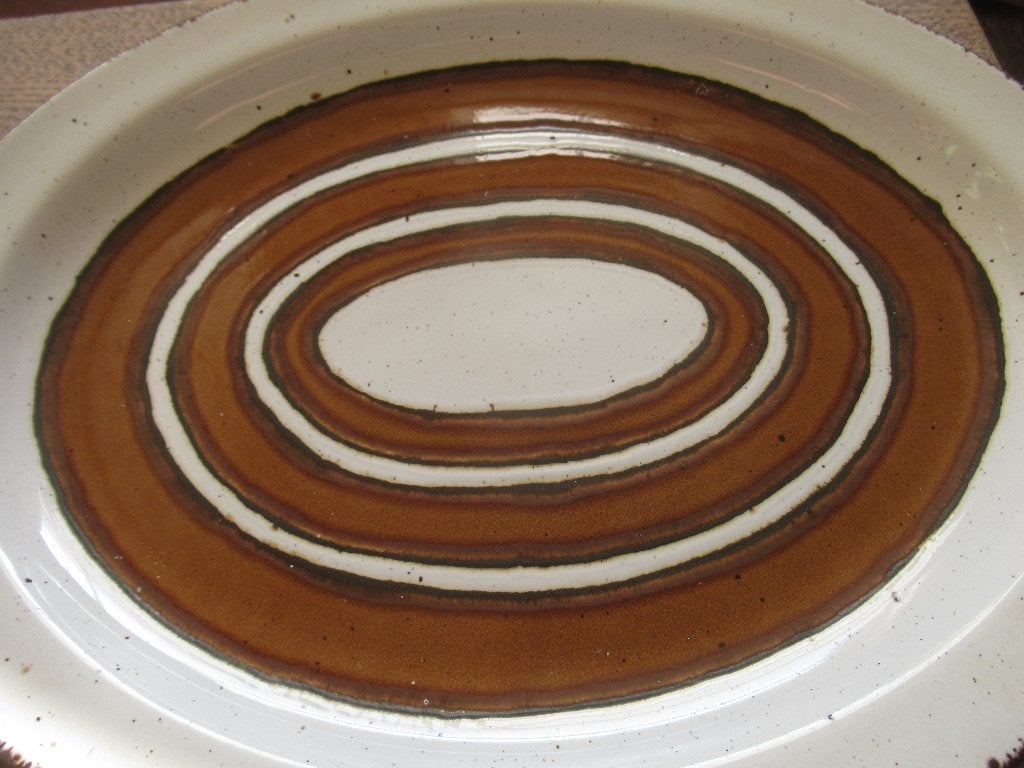 Stonehenge Midwinter 'Earth''., Ophalen of Verzenden, Overige stijlen, Glas, Schaal of Schalen