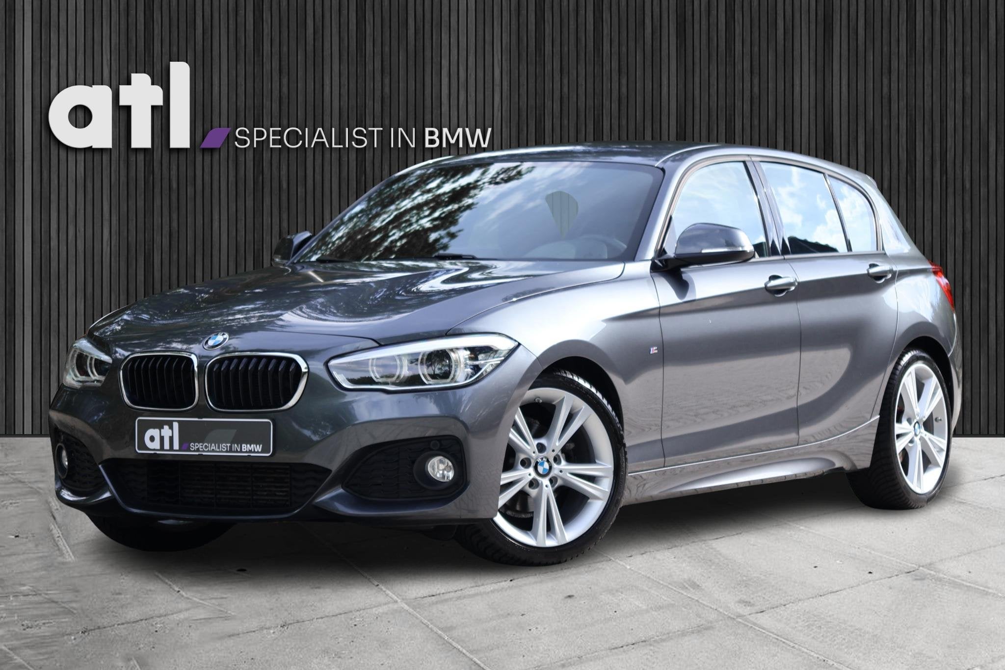 BMW 1-serie 118i M Sport Leder | Navi Pro | Clima | LED | Al, 1-Serie, Gebruikt, 4 cilinders, Automatische klimaatregeling
