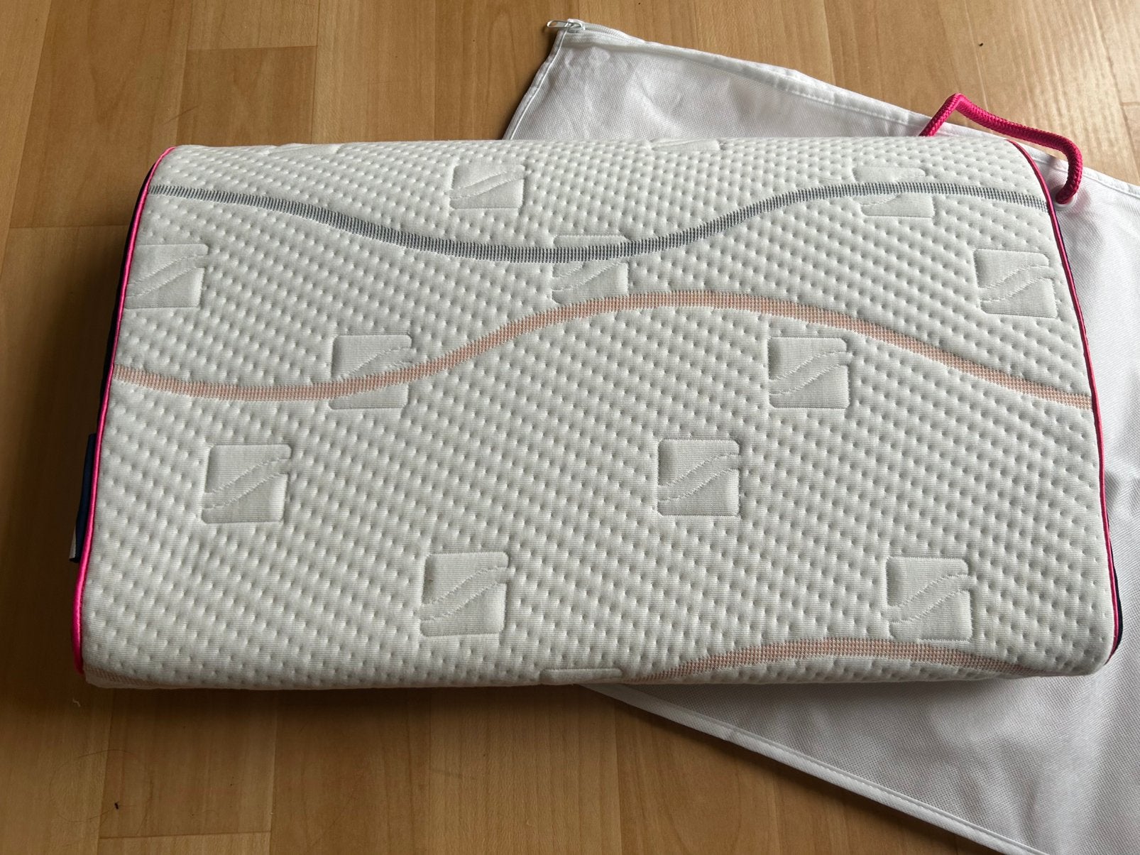 Pillow you roze van m line, Eenpersoons, Nieuw, Ophalen of Verzenden, Overige merken