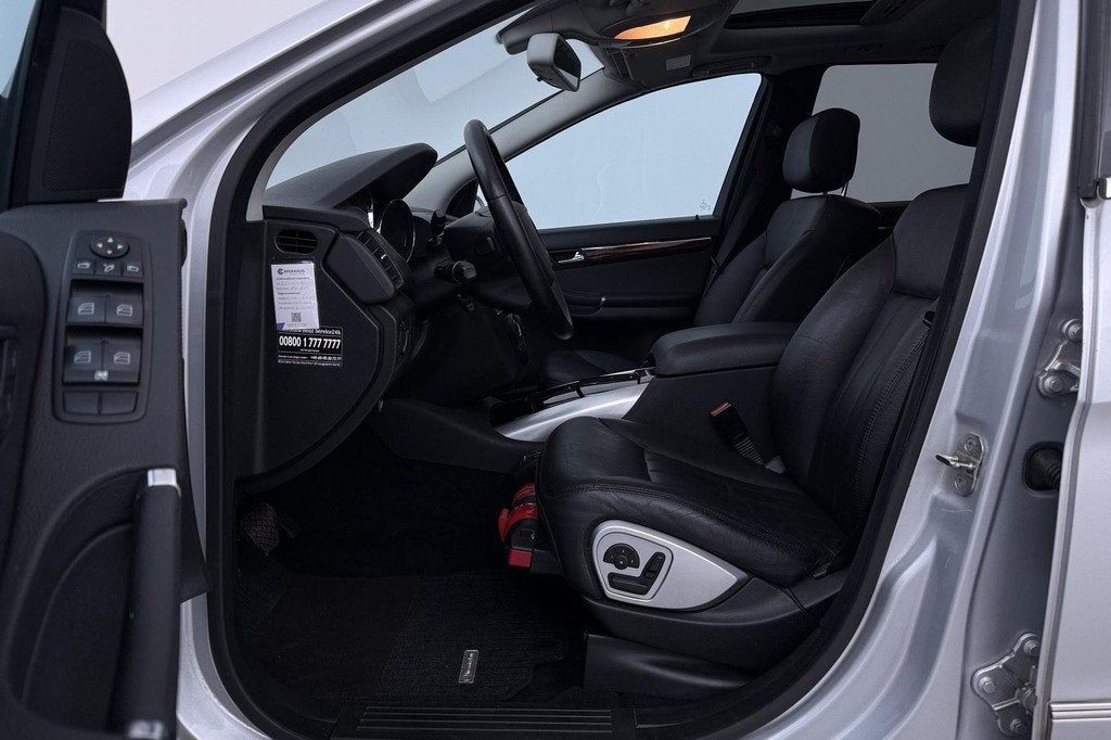 Mercedes-Benz R-klasse 350 4-Matic | 7P | Luchtvering | Schu, Auto's, Mercedes-Benz, 138 €/maand, Leder, Vierwielaandrijving, 6 stoelen