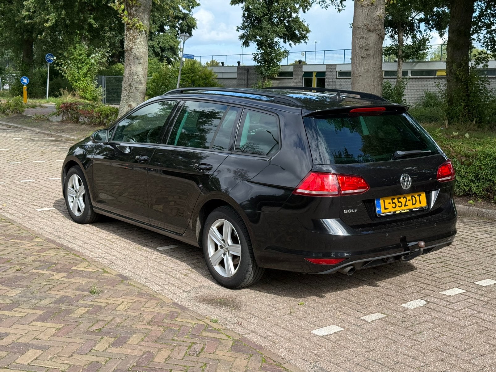 Volkswagen Golf 1.2 TSI Variant automaat DSG 2013 Zwart, Auto's, Stof, Zwart, 4 cilinders, Verwarmde buitenspiegels