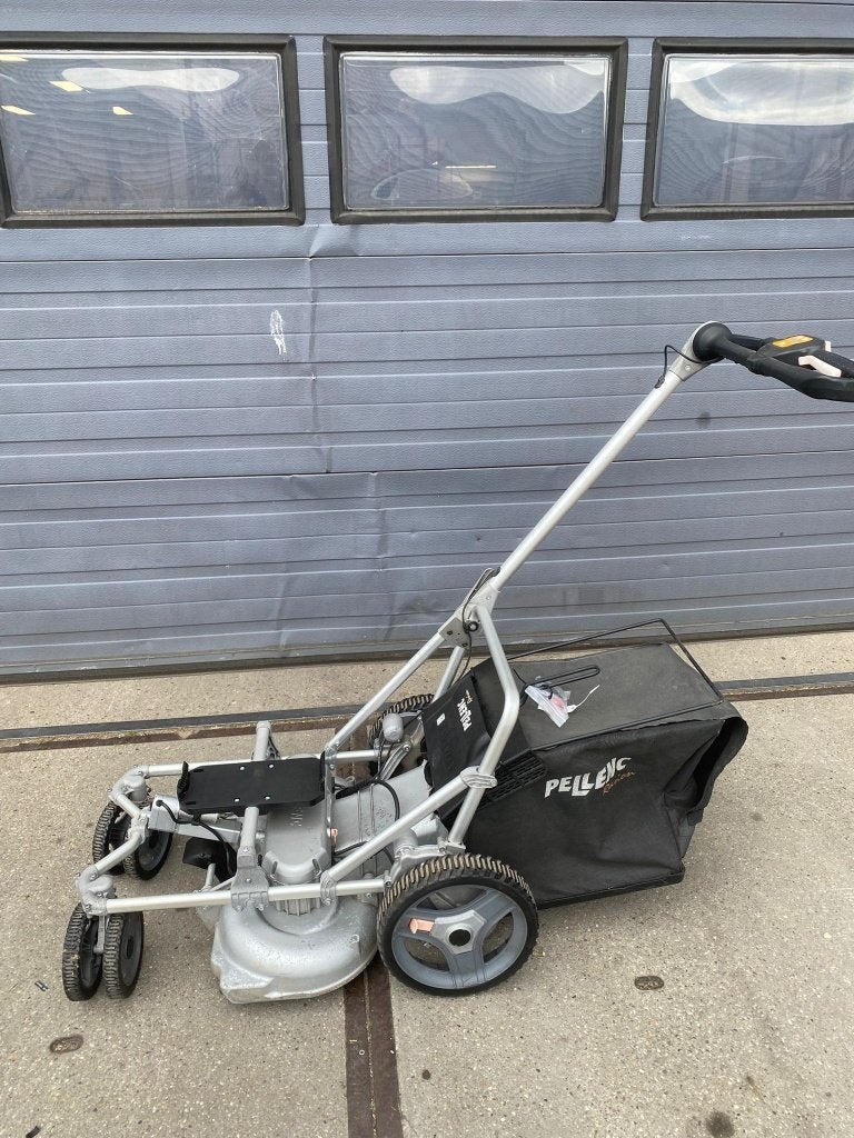 Pellenc Accu Grasmaaier, Ophalen