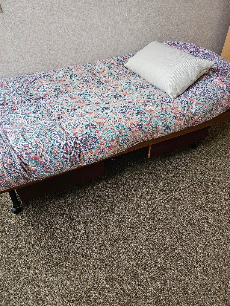 Bed 1 persoons, Huis en Inrichting, Slaapkamer | Bedden, Ophalen, Gebruikt, 90 cm, Eenpersoons