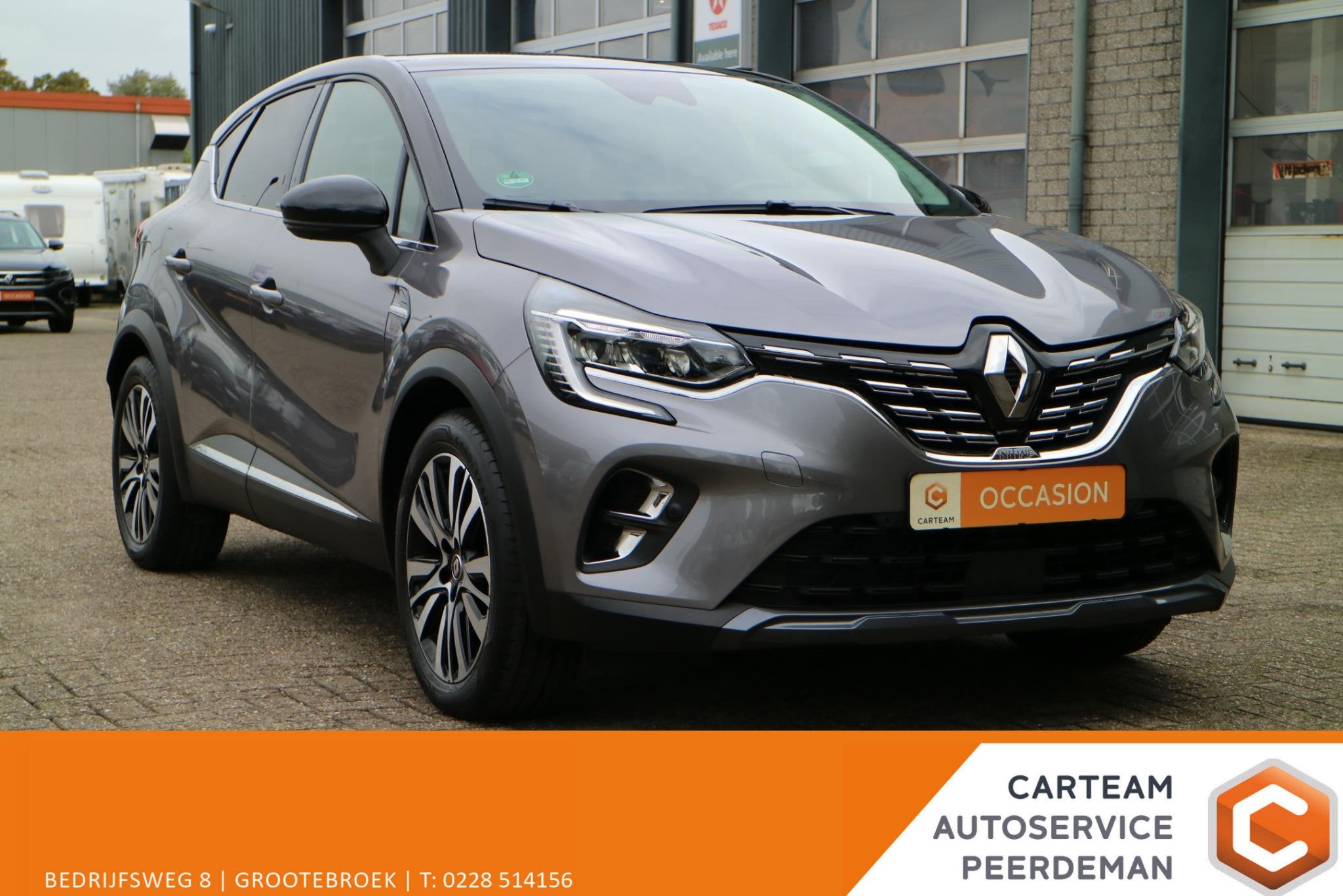 Renault Captur 1.6 E-Tech Plug-in Hybrid 160 Initiale Paris, Auto's, Dealer onderhouden, Gebruikt, 4 cilinders, 180 min