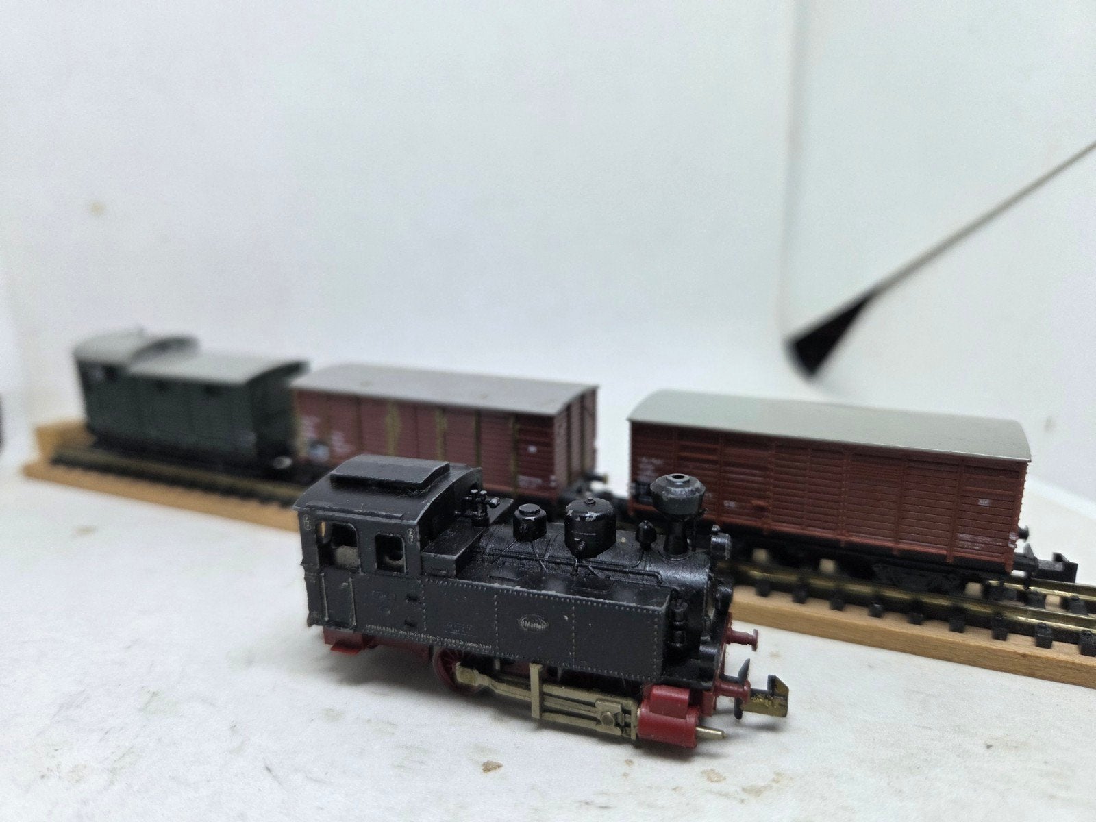 Fleischmann Piccolo Zwarte Anna met 3 wagons, Hobby en Vrije tijd, Modeltreinen | N-Spoor, Gelijkstroom, Fleischmann, Ophalen of Verzenden