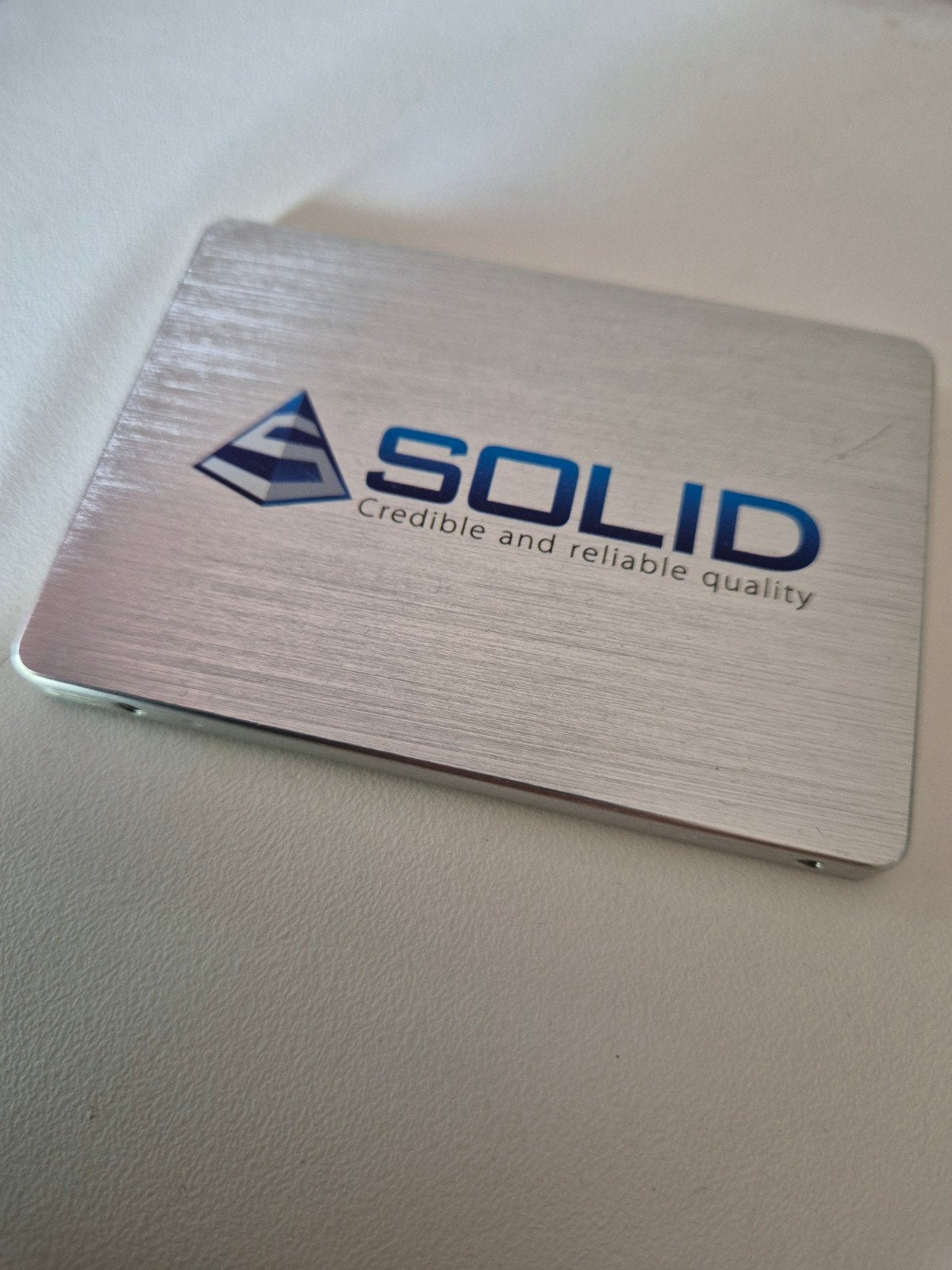 Solid SSD 240GB - Snelle en Betrouwbare Opslag, Computers en Software, Harde schijven, Zo goed als nieuw, Server, Intern, SSD
