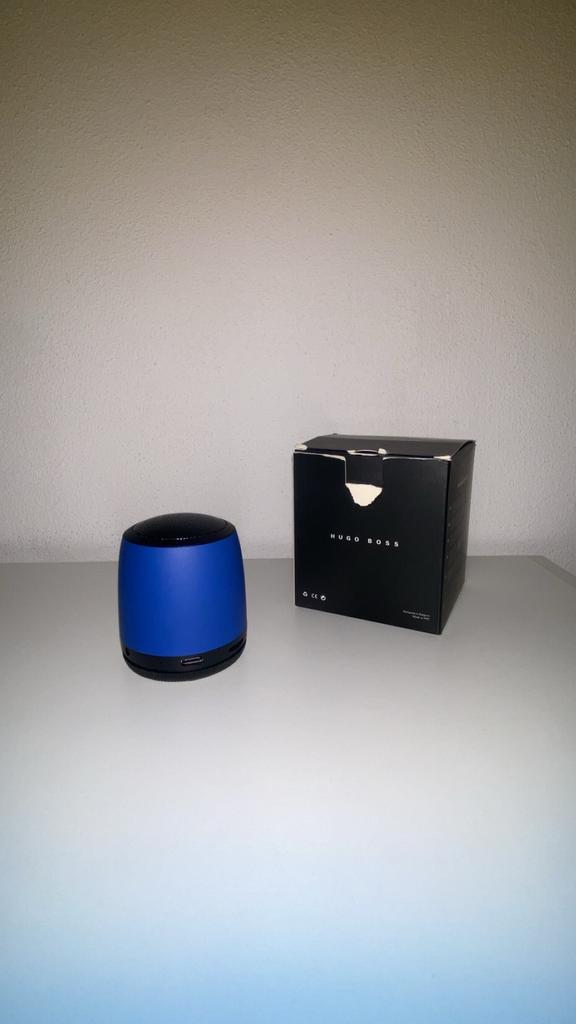 Hugo Boss draadloze speaker – Zo goed als nieuw, Overige merken, Draagbaar, Ophalen of Verzenden, Zo goed als nieuw