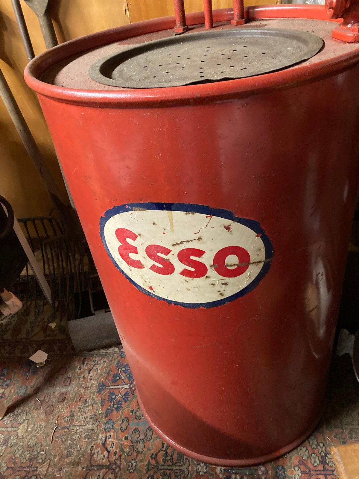 Oud olievat van Esso, Ophalen