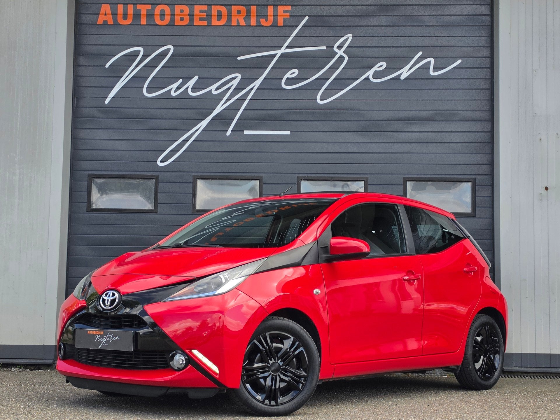 Toyota Aygo 1.0 VVT-i x-wave|schuifdak|Cruise|Camera|, Voorwielaandrijving, Stof, Gebruikt, Euro 6