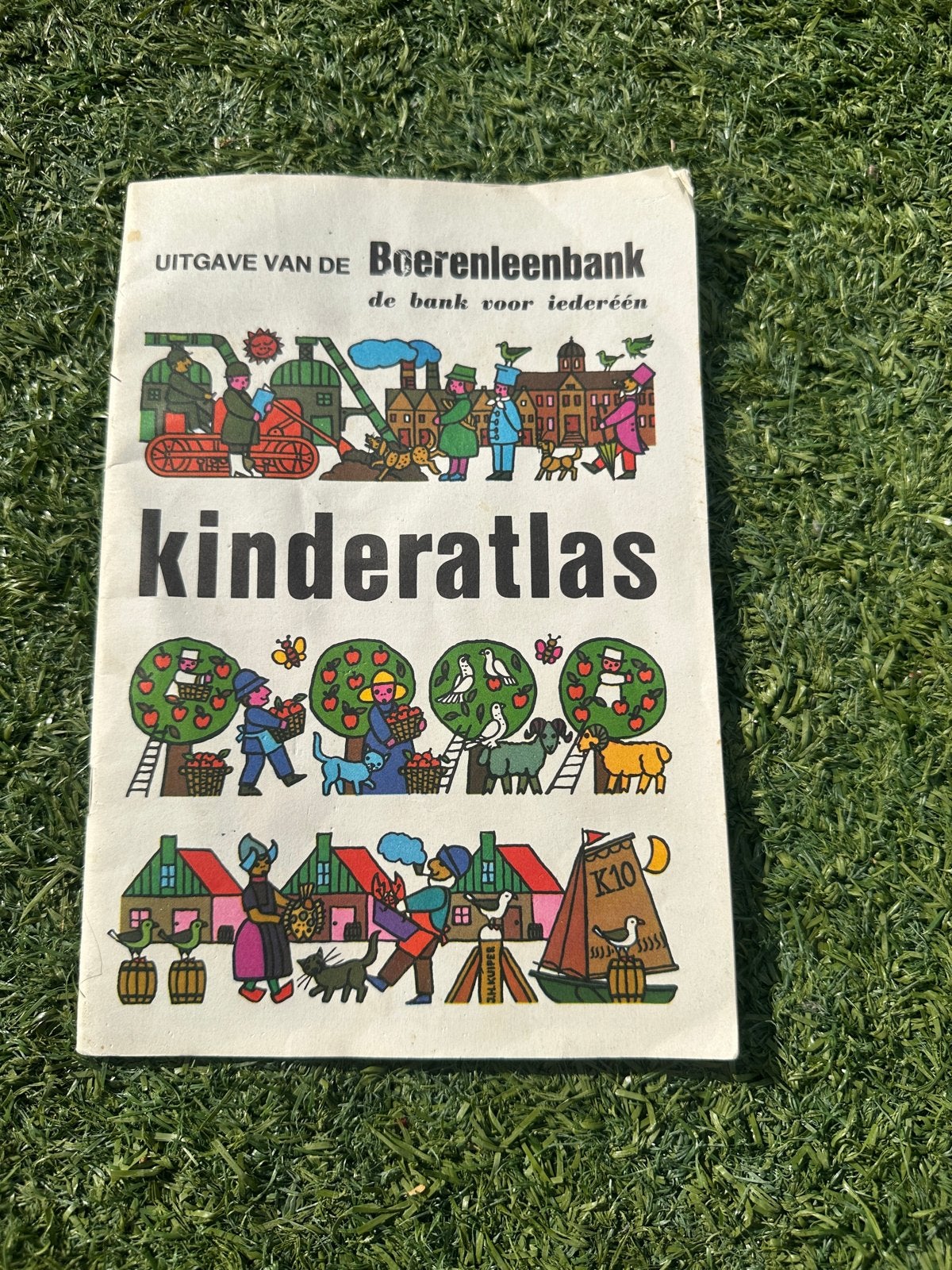 Kinderatlas - Uitgave van de Boerenleenbank, Boeken, Overige atlassen, 1800 tot 2000, Nederland, Ophalen