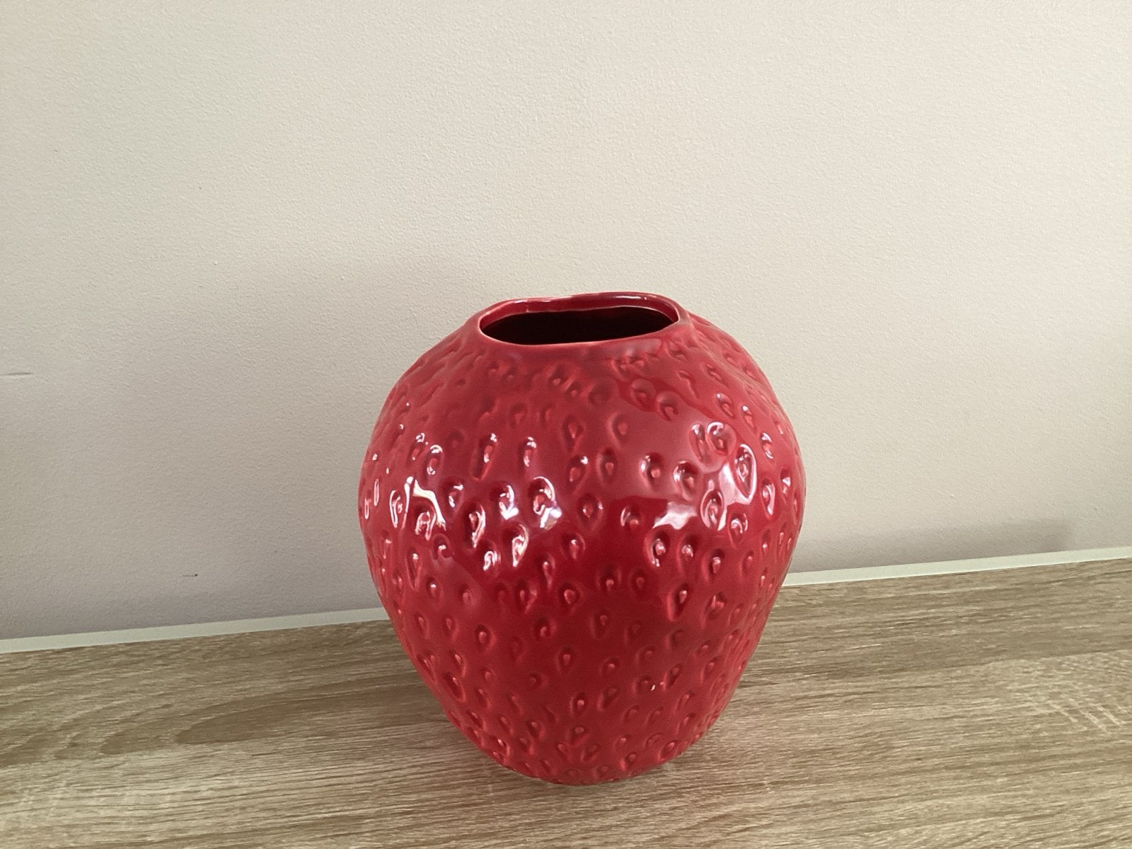 Aardbei vaas rood - 17 cm hoog, 18 cm breed, Ophalen of Verzenden