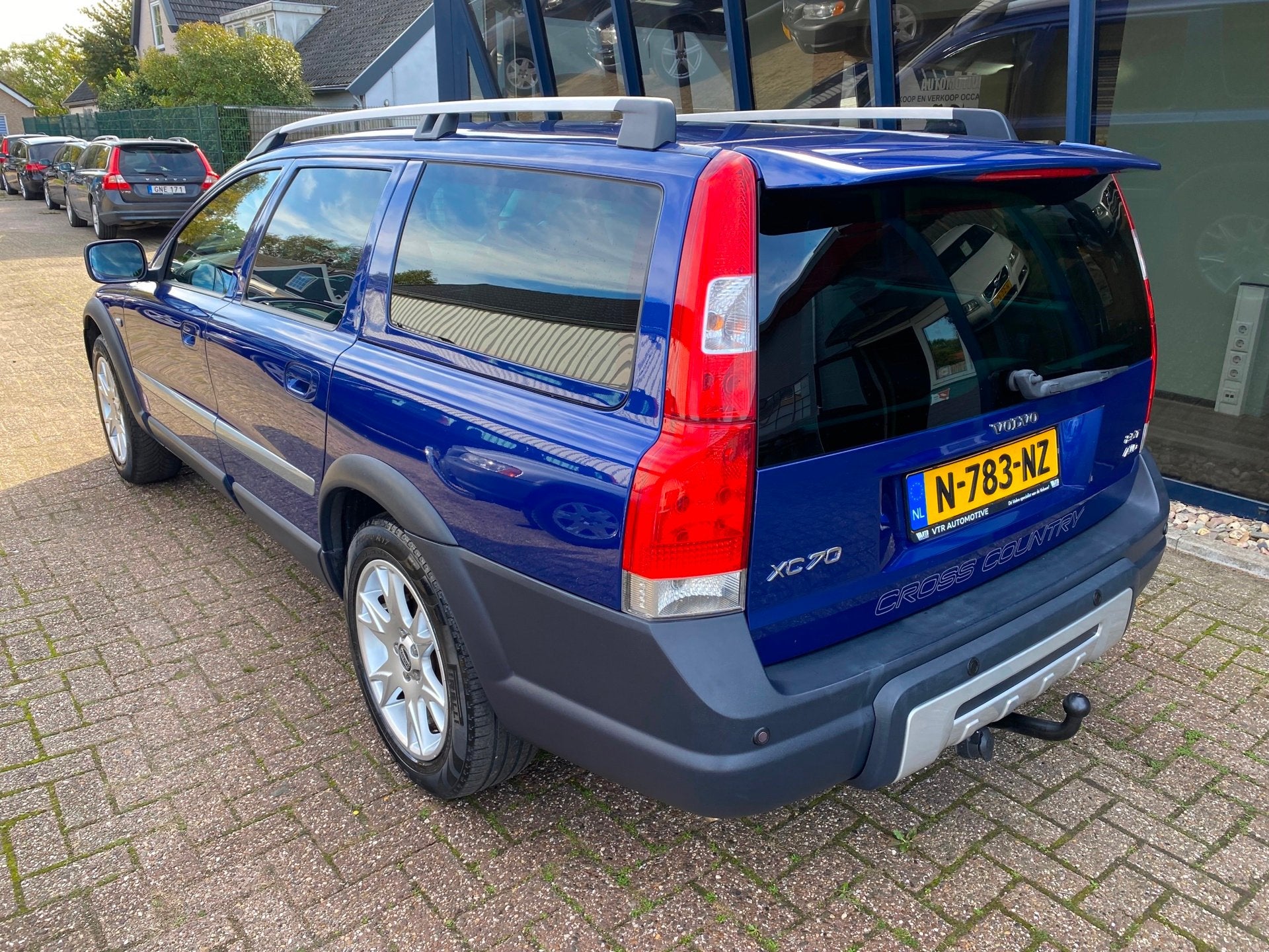 Volvo XC70 2.5 T Ocean Race AWD Automaat BTW / Youngtimer, Auto's, Automaat, Zwart, Blauw, XC70