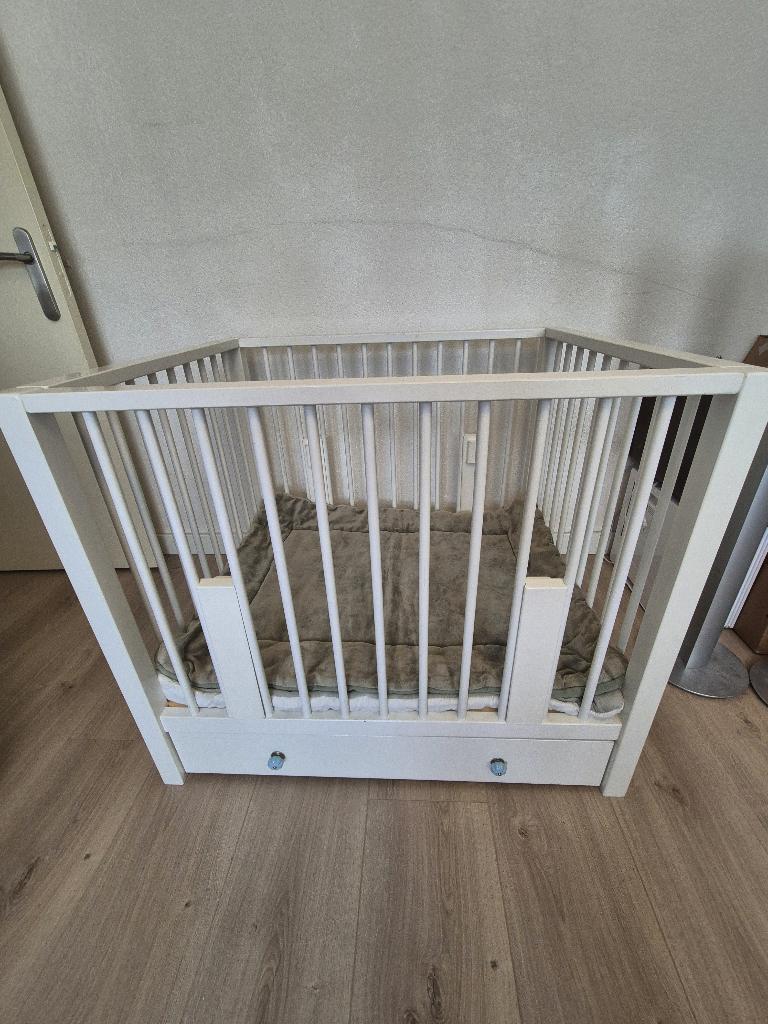 Bopita babybox met twee boxkleden, Kinderen en Baby's, Boxen, Ophalen, Zo goed als nieuw, Vierkant, In hoogte verstelbaar