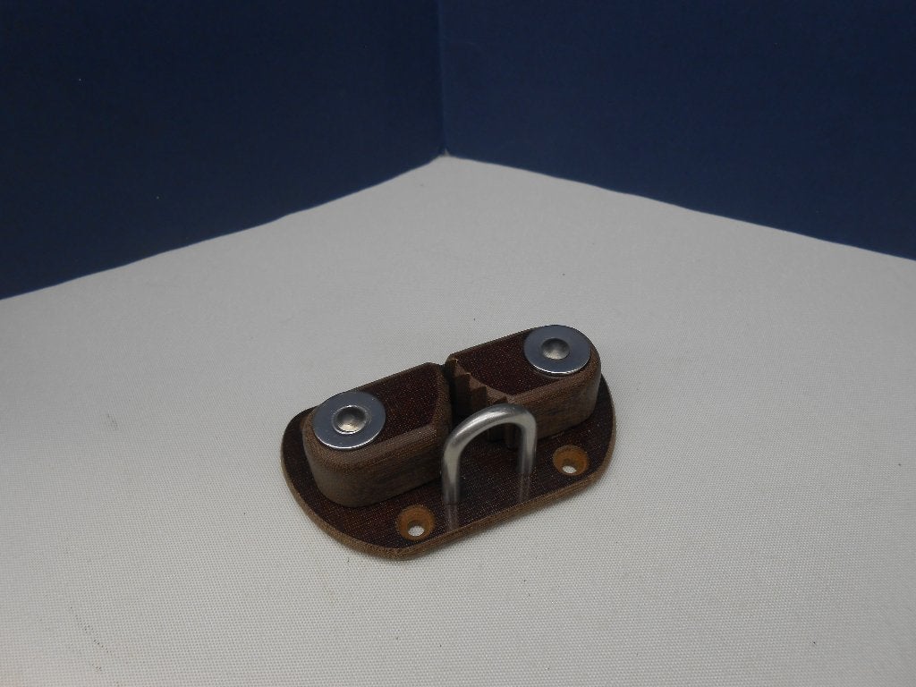Tufnol schootklem, touwklem, 8 - 10 mm + geleider, Ophalen of Verzenden, Nieuw, Overige typen
