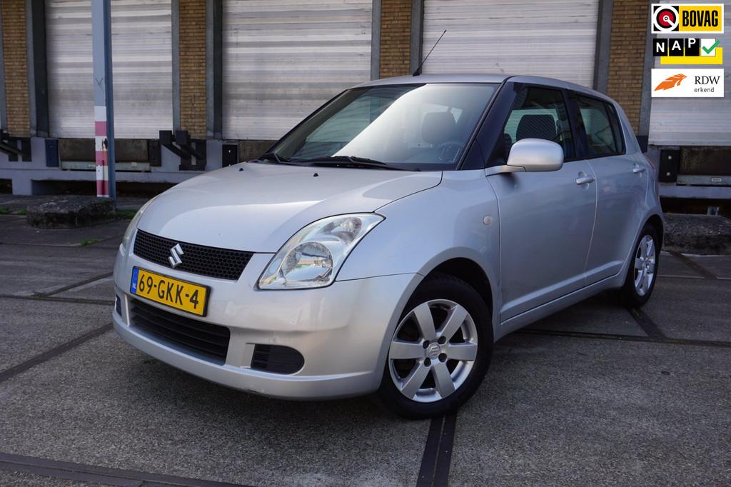 Suzuki Swift 1.3 GLS * Nieuwe koppeling *, Auto's, Suzuki, Bedrijf, Te koop, Swift, ABS, Airbags, Centrale vergrendeling, Elektrische buitenspiegels