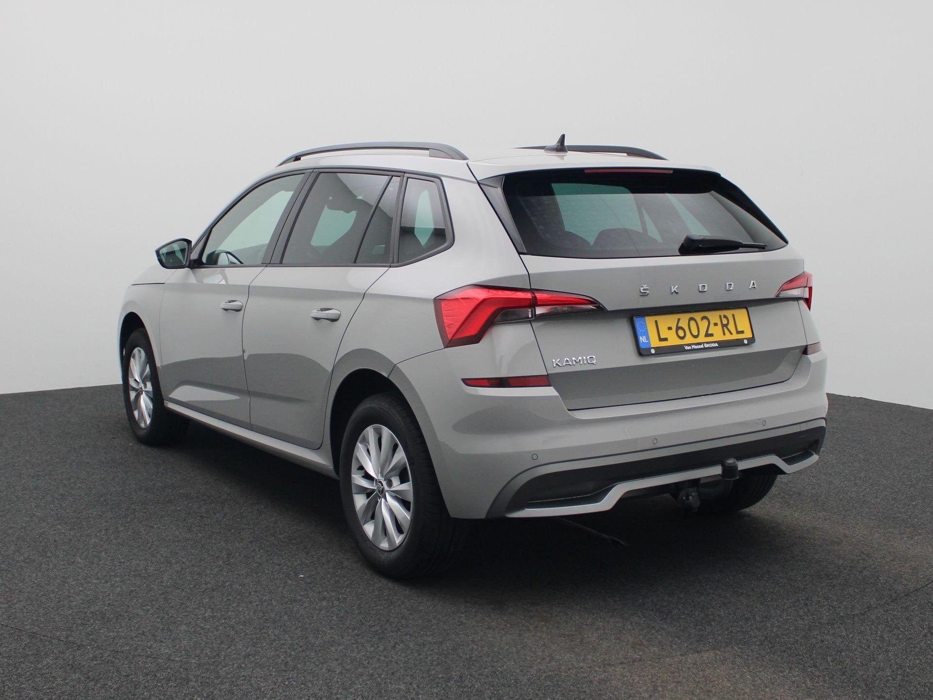 Skoda Kamiq 1.0 TSI Sport Business | AUTOMAAT | TREKHAAK | S, 12 maanden, Gebruikt, Origineel Nederlands, 3 cilinders