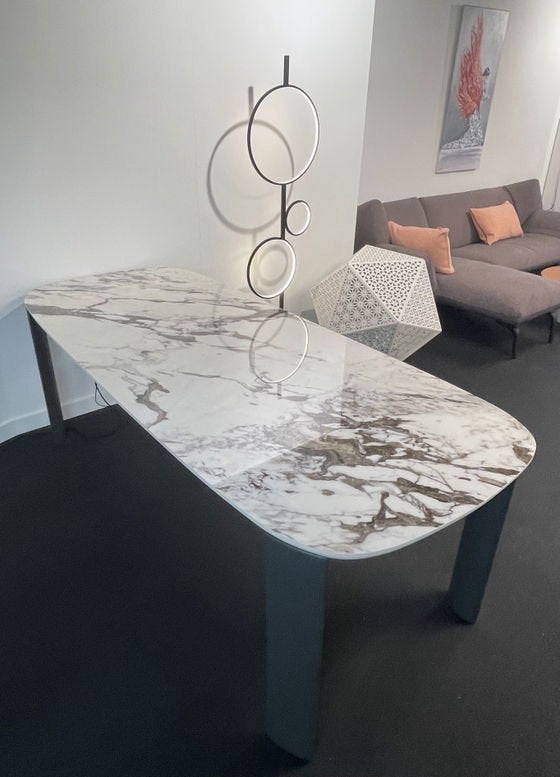 Leolux Tico eettafel ceramic 220 x 90 NIEUW