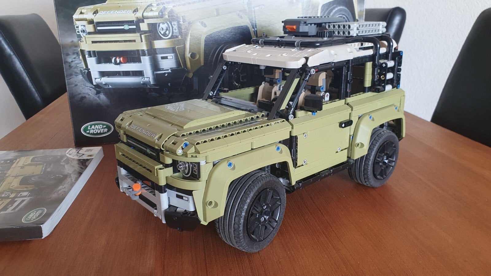 Lego Technic Land Rover Defender, Ophalen, Zo goed als nieuw, Overige schalen