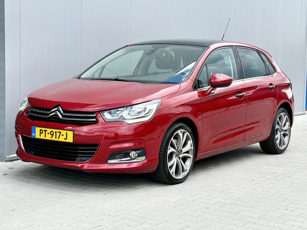 Citroen C4 1.2 PureTech Feel Collection Automaat, Auto's, Citroën, Euro 6, 1199 cc, Bedrijf, 3 cilinders