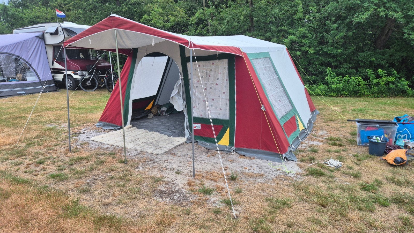 tent 3,5 x 4 m - Ideaal voor 2 personen, Ophalen, Gebruikt, Tot en met 2