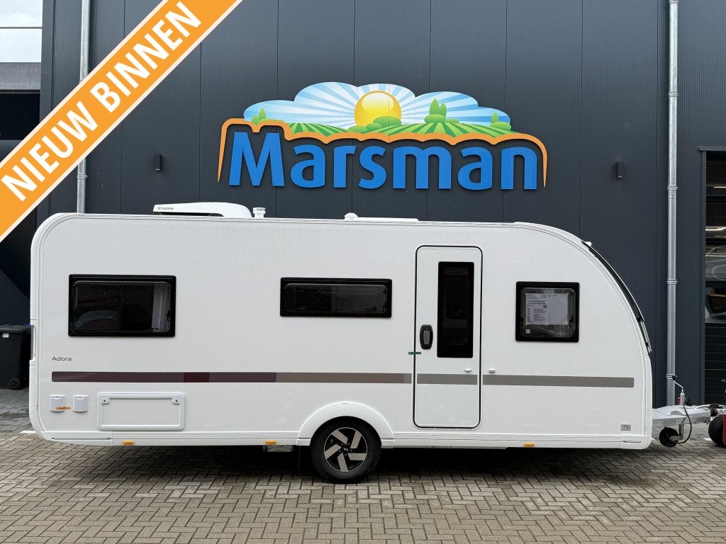 Adria Adora 532 UL, Caravans en Kamperen, Caravans, Rondzit, Adria, 6 tot 7 meter, Overige typen