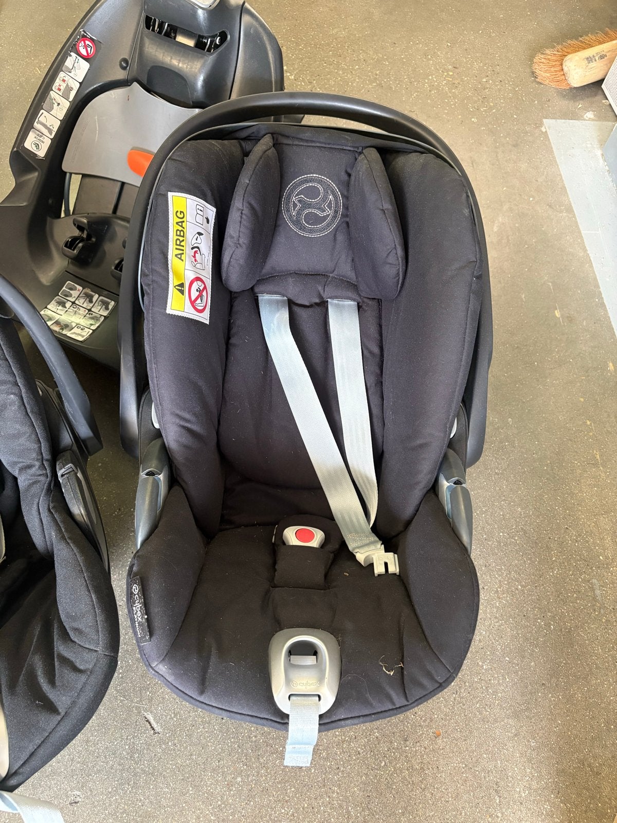 Cybex Aton 5 babystoel met Isofix base, Autogordel of Isofix, Gebruikt, Zijbescherming, 0 t/m 13 kg