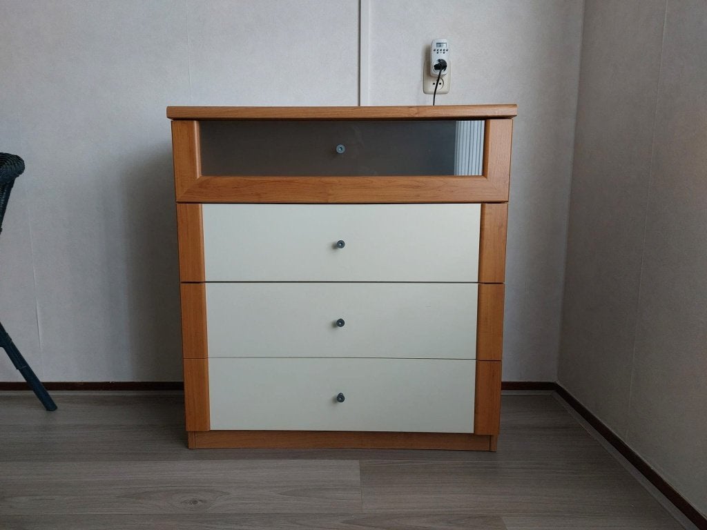 Houten ladekast met 4 lades, Ophalen, Glas, 50 tot 100 cm, Zo goed als nieuw