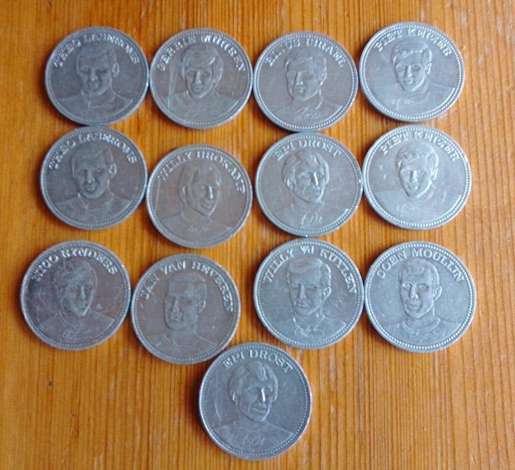 Voetbal munten Shell, Ophalen of Verzenden, Overige landen, 2 euro