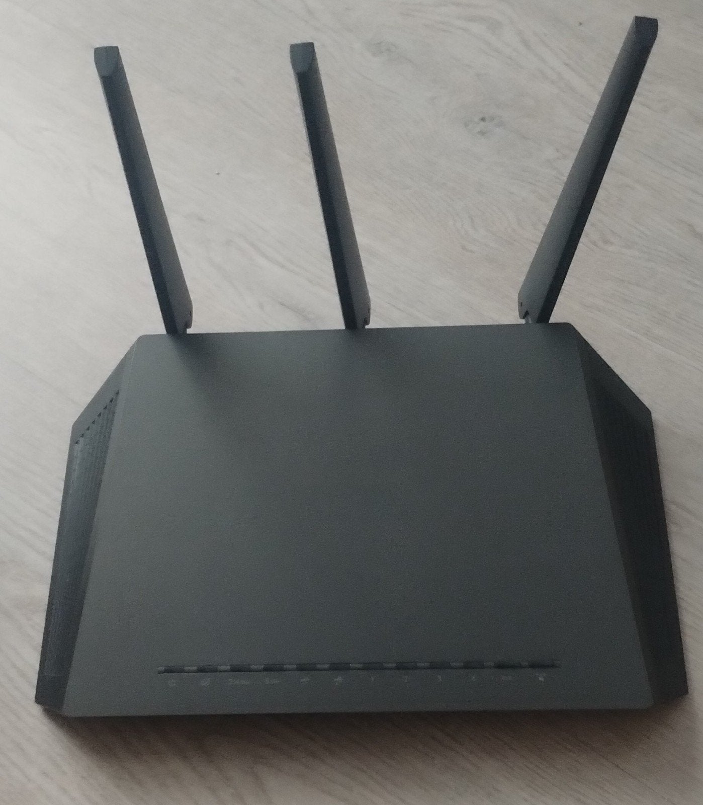 Netgear nighthawk router, Computers en Software, Ophalen, Zo goed als nieuw, Router, Netgear Nighthawk