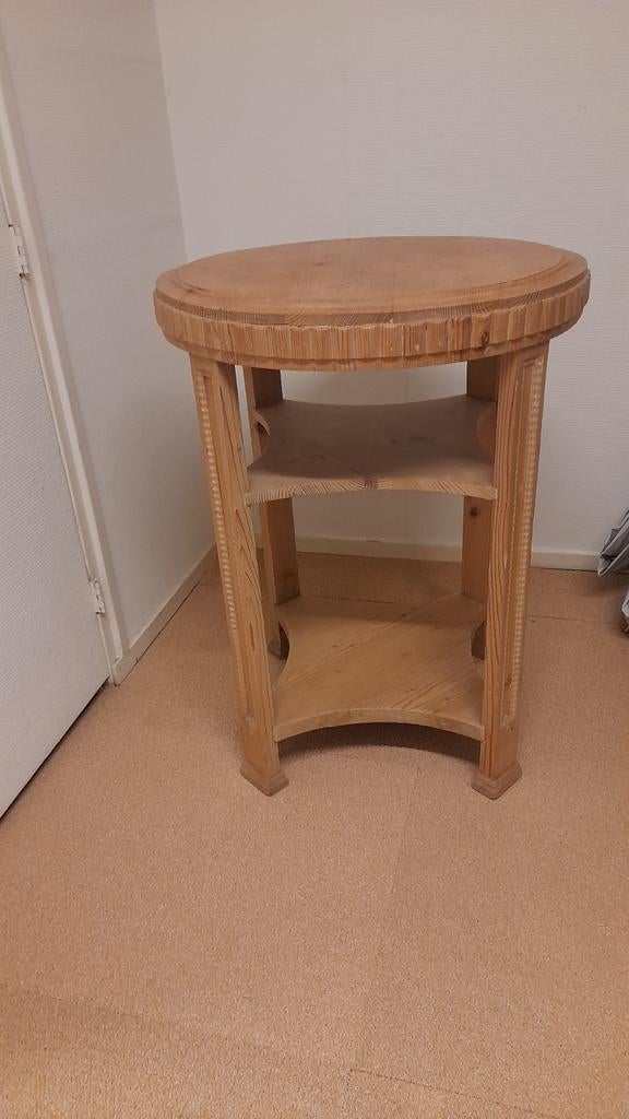 Bijzet tafel  grenen   75cm hoog 55cm doorsnee, Ophalen, Rond, 75 cm of meer, 60 cm of meer