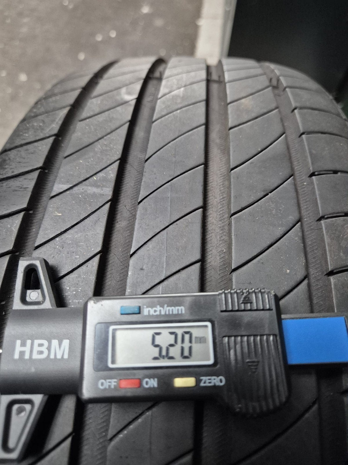 Foto 8 van 5x114.3/17 inch orgineel Hyundai Kona Velgen