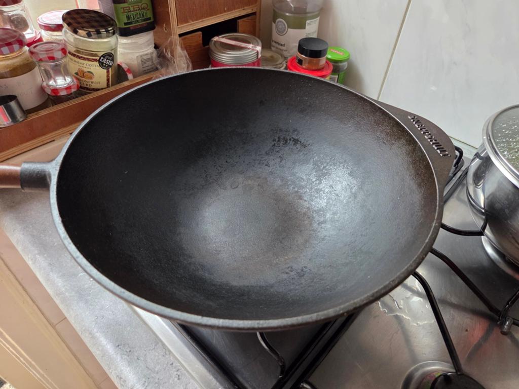 Skeppshult gietijzeren wok 32cm – premium Zweedse kwaliteit, Ophalen of Verzenden, Gebruikt, Gietijzer, Wok
