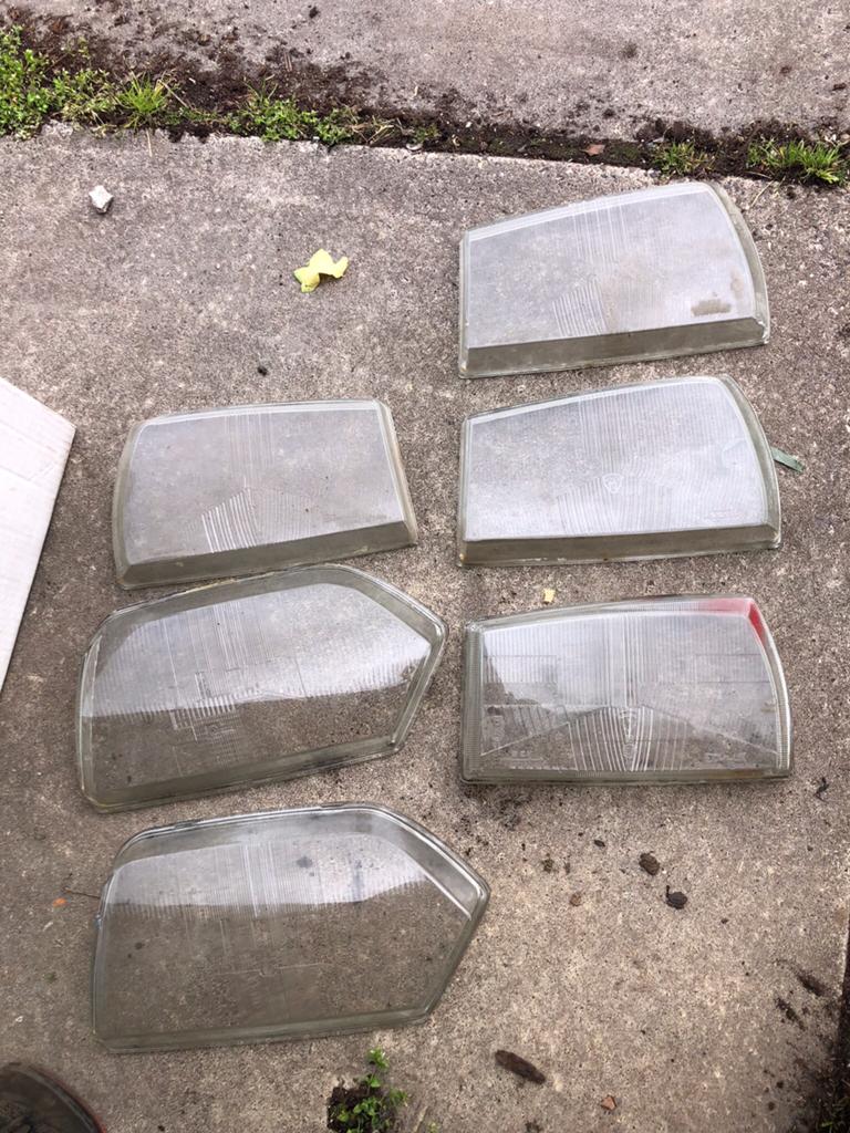 Te koop: Citroën koplampglazen GS + Peugeot 304?, Ophalen of Verzenden, Gebruikt, Citroën