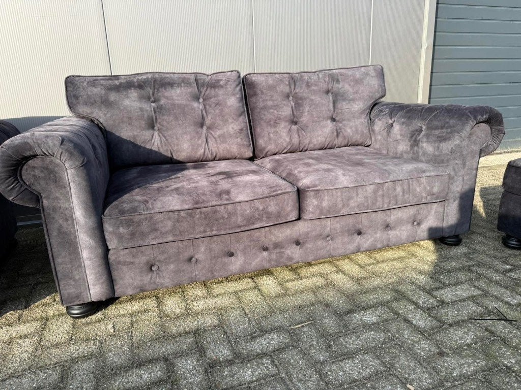San Remo bank + hocker van UrbanSofa