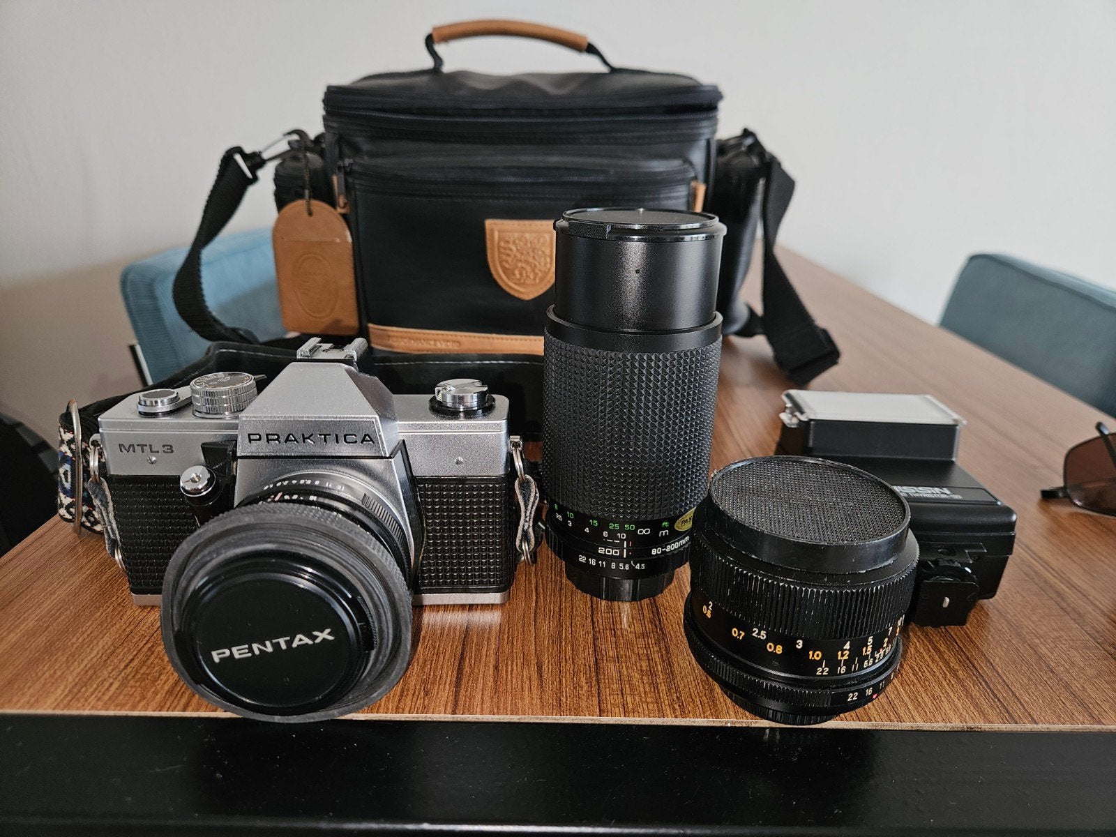 Praktica MTL3 camera met twee lenzen en tas, Ophalen, Gebruikt, Spiegelreflex, Overige Merken