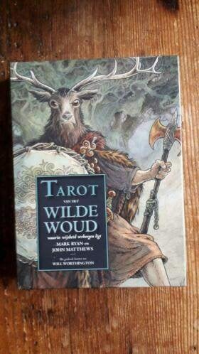 Tarot van het wilde woud. Mark Ryan & John Matthews, Tarot of Kaarten leggen, Overige typen, Ophalen of Verzenden, Zo goed als nieuw