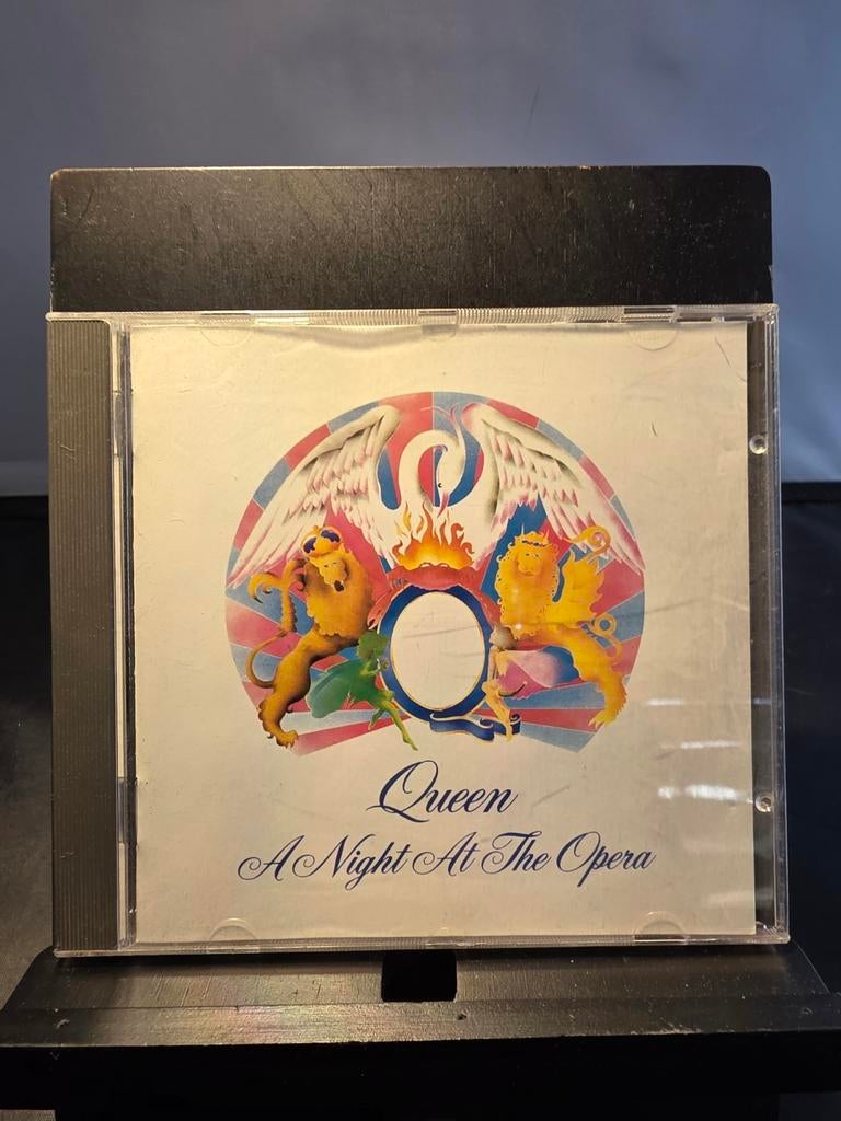 Queen - A Night At The Opera CD, Ophalen of Verzenden, 1970 - 1979, Gebruikt