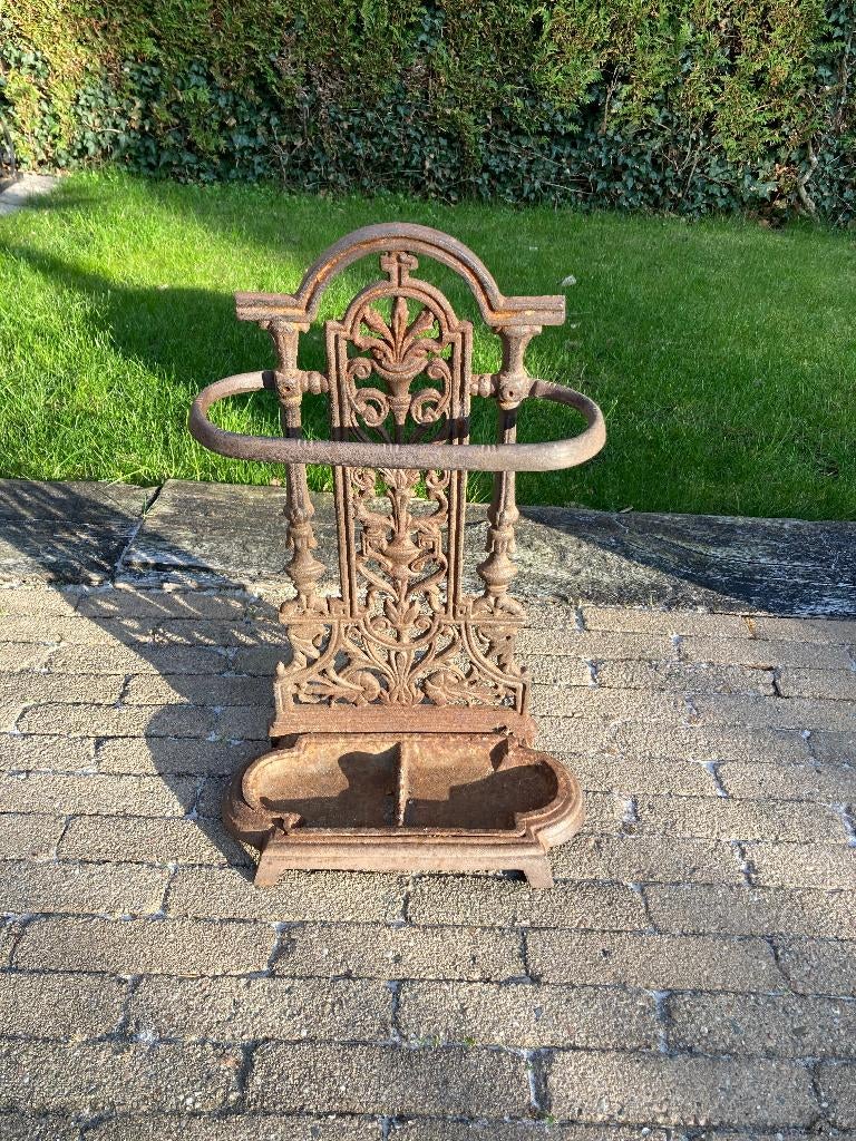 Vintage gietijzeren paraplubak, Huis en Inrichting, Woonaccessoires | Paraplubakken, Ophalen, Gebruikt, Metaal