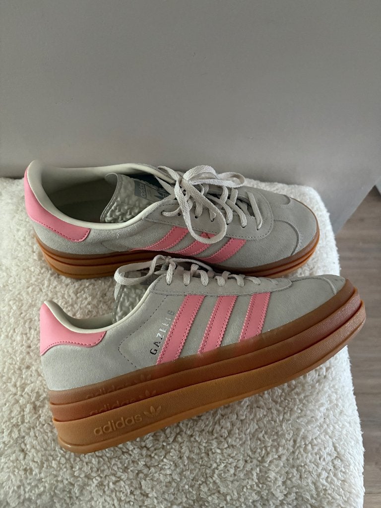 Adidas, Kleding | Dames, Schoenen, Adidas, Nieuw, Ophalen of Verzenden, Sneakers of Gympen